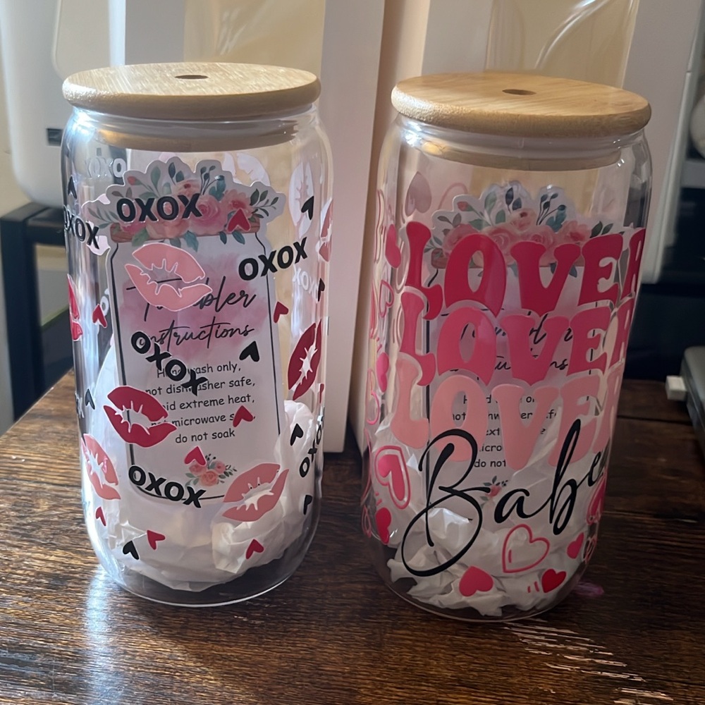 valentines" GLASS TUMBLER- BAMBOO LID & STRAW